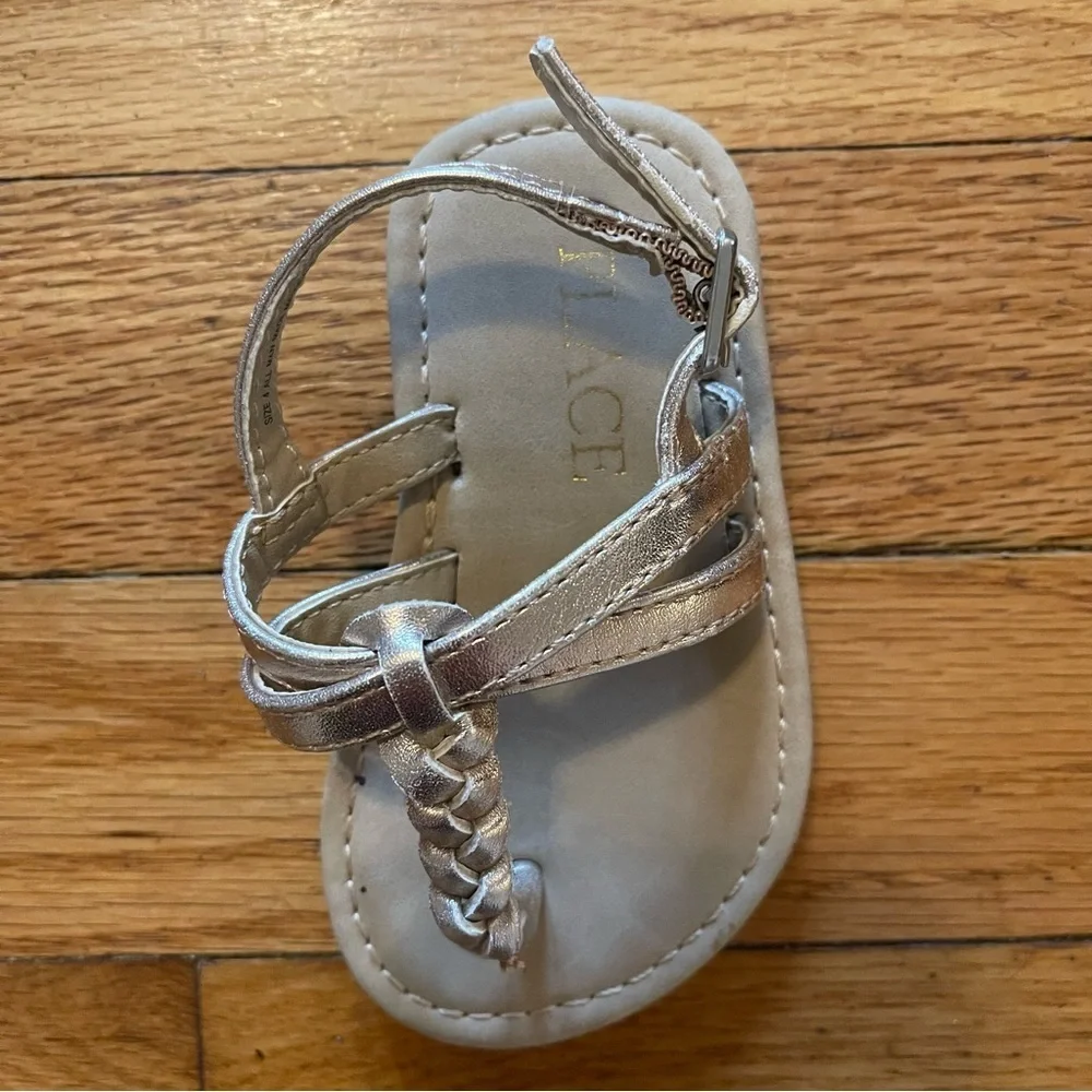 The Children’s Place | Gold Metallic Braided Sandals | Size 4